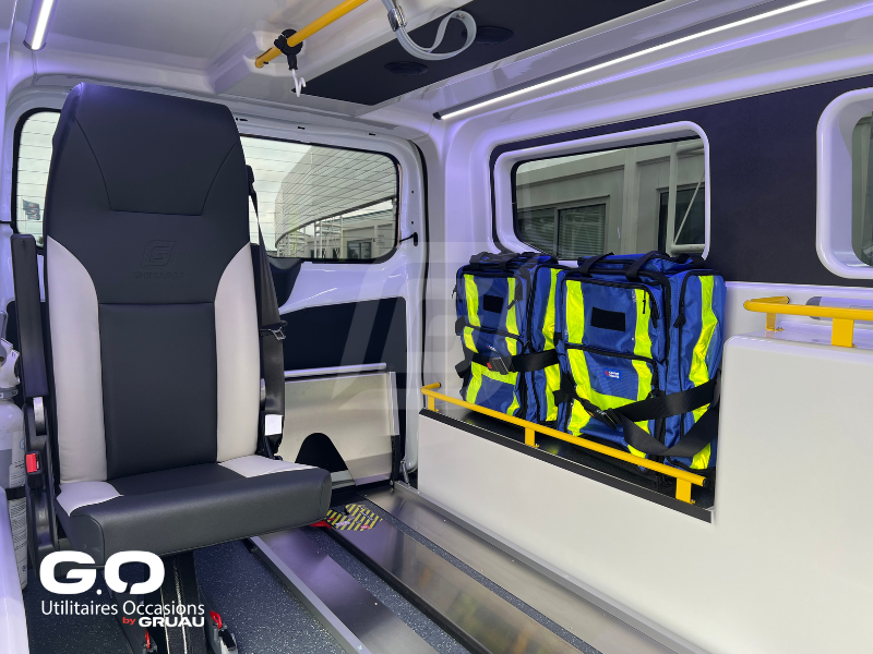 Ambulance Ford Transit A1 First - Ambulance A1 gruau occasions (11)