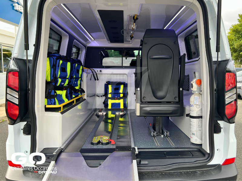 Ambulance Ford Transit A1 First - Ambulance A1 gruau occasions (5)