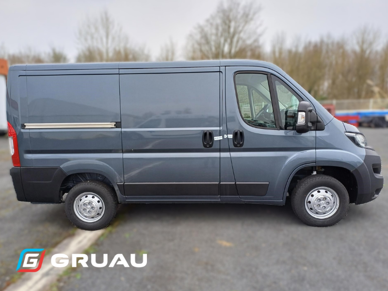 BOXER FOURGON TOLE L1 H1 3.3T 140 BLUE HDI S&S BVM6 (4)