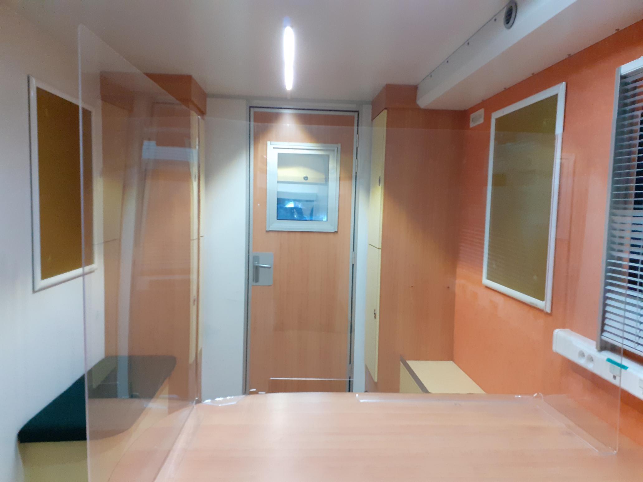 bureau mobile CA4