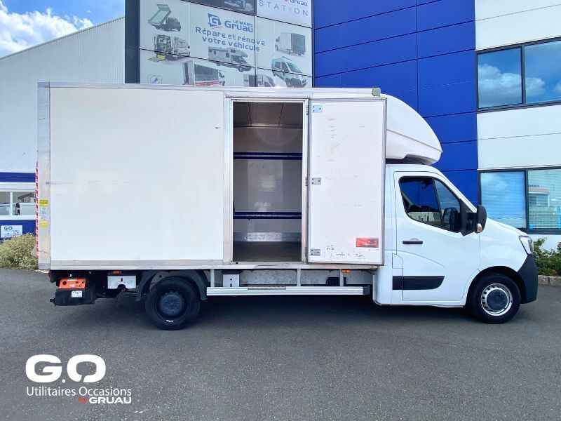Caisse Renault Master avec hayon (12)