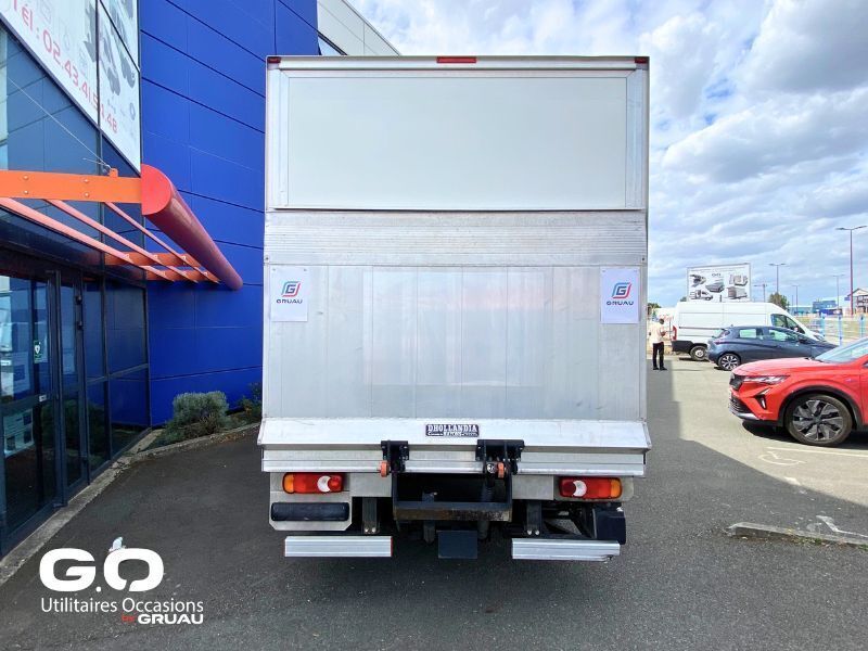 Caisse Renault Master avec hayon (15)