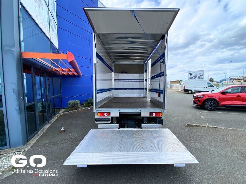 Caisse Renault Master avec hayon (16)