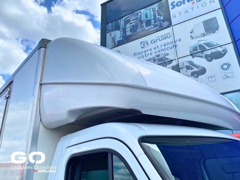 Caisse Renault Master avec hayon (3)