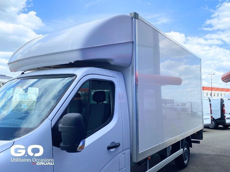 Caisse Renault Master avec hayon (4)