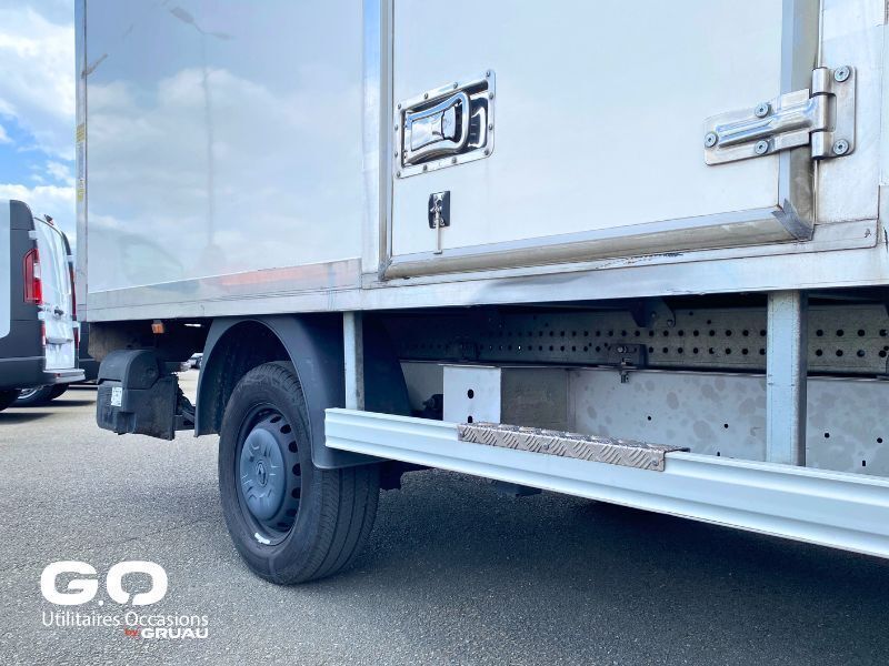 Caisse Renault Master avec hayon (8)