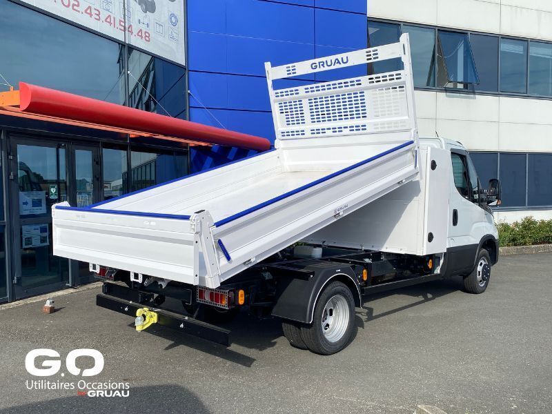 Camion benne Iveco Daily 3.5t Gruau Kerock (8)