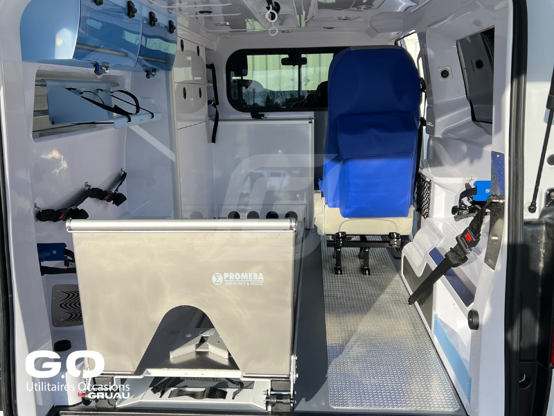 CITROEN JUMPY  Ambulance (11.25) (1)