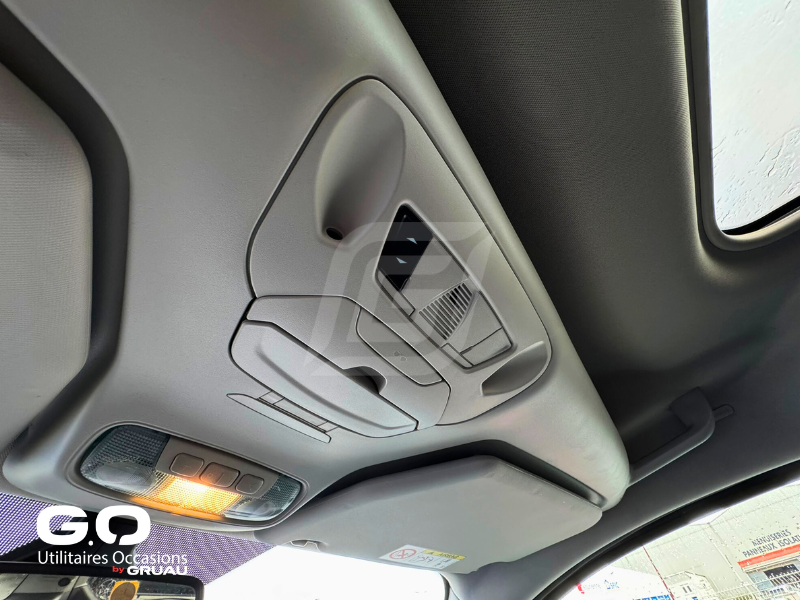 Ford Grand Tourneo Connect TPMR - Véhicule TPMR occasion voiture handicapé  (27)