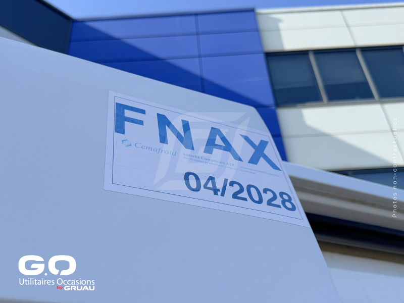 Fourgon frigo occasion Nissan Interstar Gruau Occasions (5)