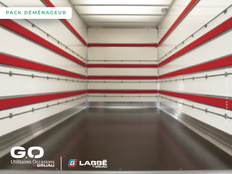 Fourgon Grand volume 20m³ occasion - Camion caisse 20m³ (9)