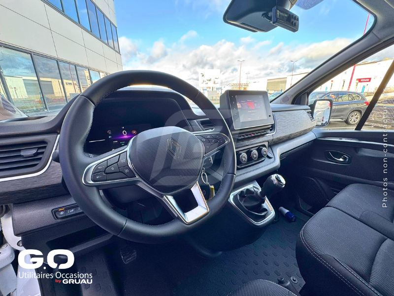 Fourgons frigorifiques occasions - Renault trafic frigo iso gruau  (28)