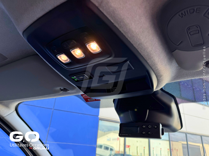 Fourgons frigorifiques occasions - Renault trafic frigo iso gruau  (38)