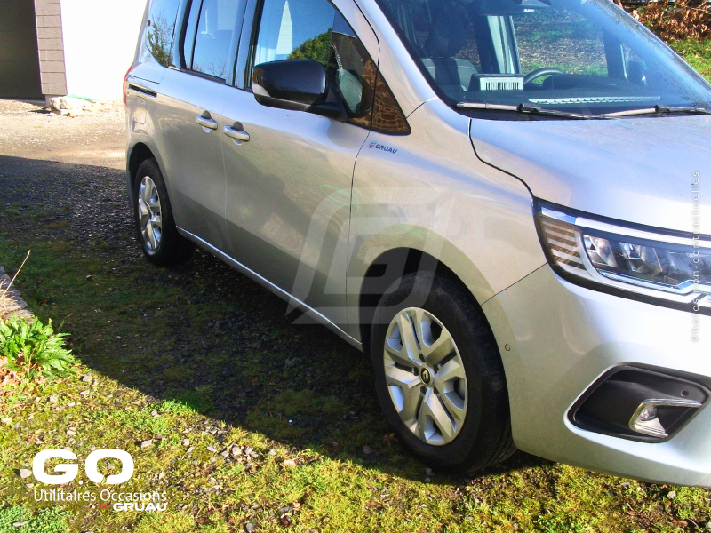 Kangoo TPMR Occasion 1 fauteuil - véhicule tpmr individuel (5)