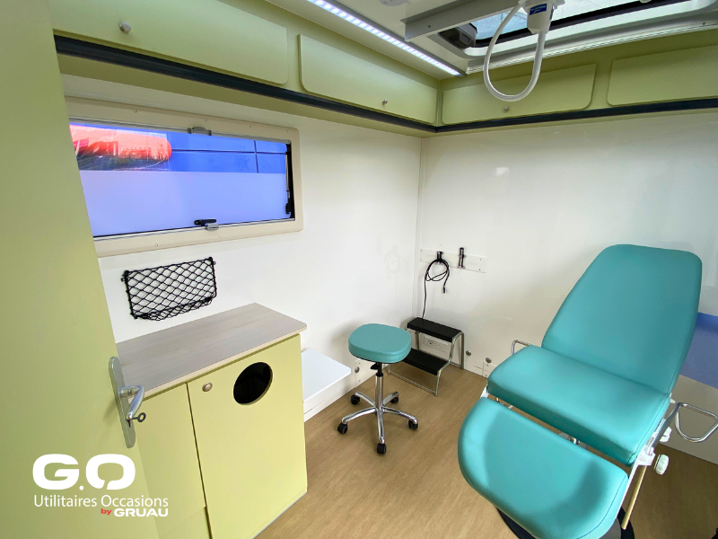 Médicobus occasion Gruau Bureau mobile occasion gruau (25)