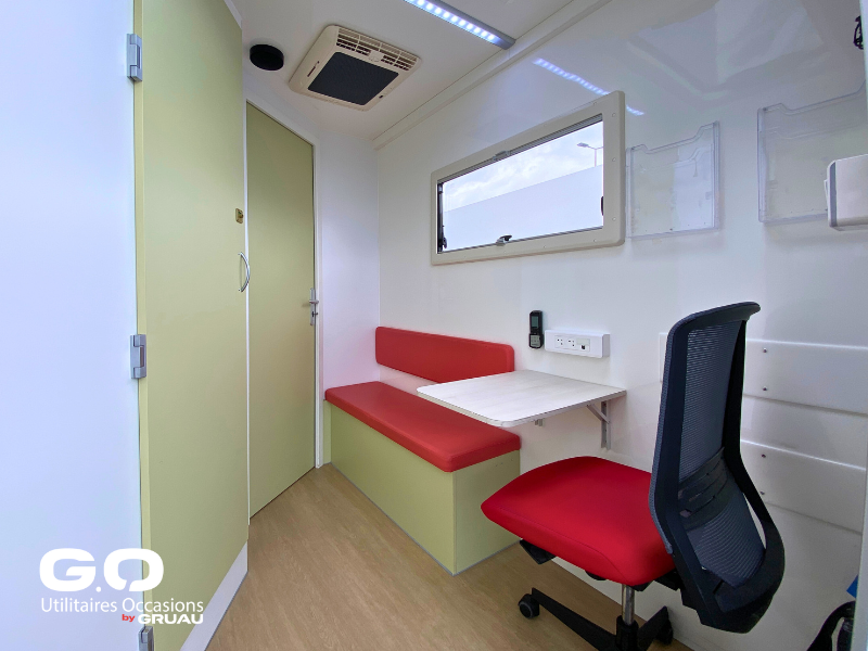 Médicobus occasion Gruau Bureau mobile occasion gruau (9)