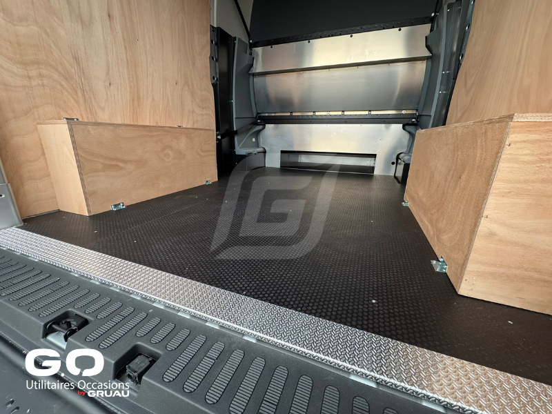 Nissan Interstar Cabine approfondie 7 places Gruau - Utilitaire 7 personnes  (16)