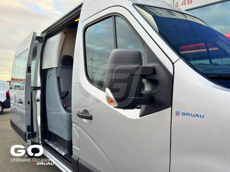 Nissan Interstar Cabine approfondie 7 places Gruau - Utilitaire 7 personnes  (21)