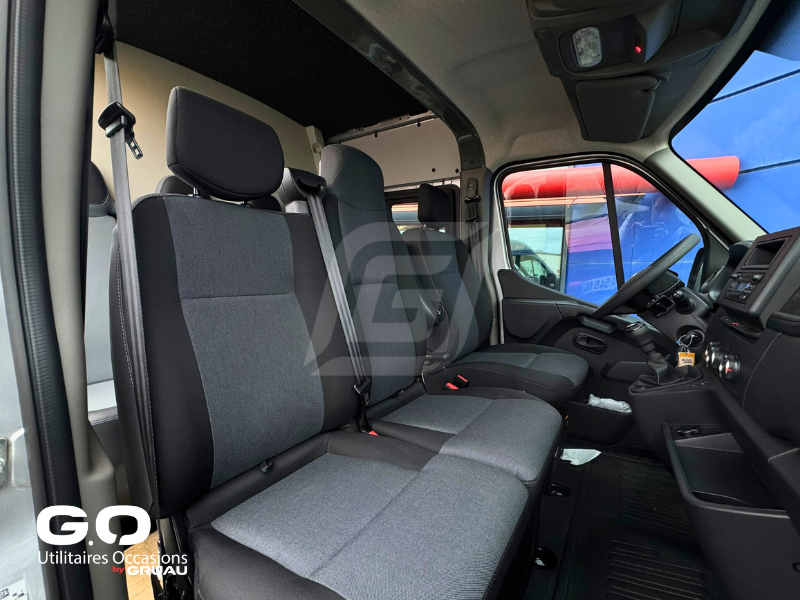 Nissan Interstar Cabine approfondie 7 places Gruau - Utilitaire 7 personnes  (25)