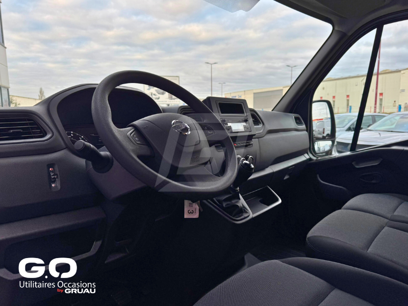Nissan Interstar Cabine approfondie 7 places Gruau - Utilitaire 7 personnes  (29)