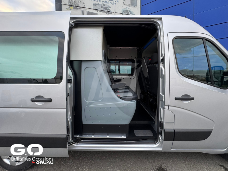 Nissan Interstar Cabine approfondie 7 places Gruau - Utilitaire 7 personnes  (6)