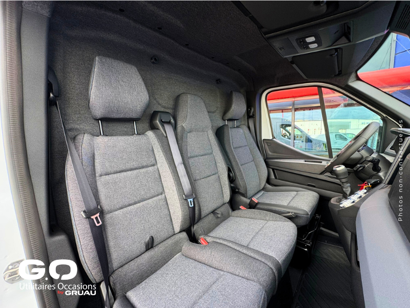 Nissan Interstar Isotherme frigorifique - Camion frigo occasion Gruau (16)