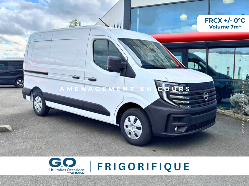 Nissan Interstar Isotherme frigorifique - Camion frigo occasion Gruau (2)
