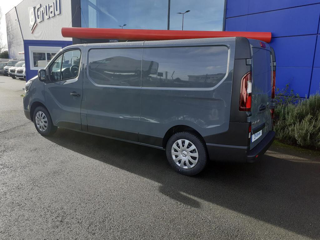 NISSAN NV 300 L2 GRIS 2
