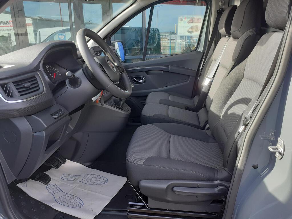 NISSAN NV 300 L2 GRIS 7