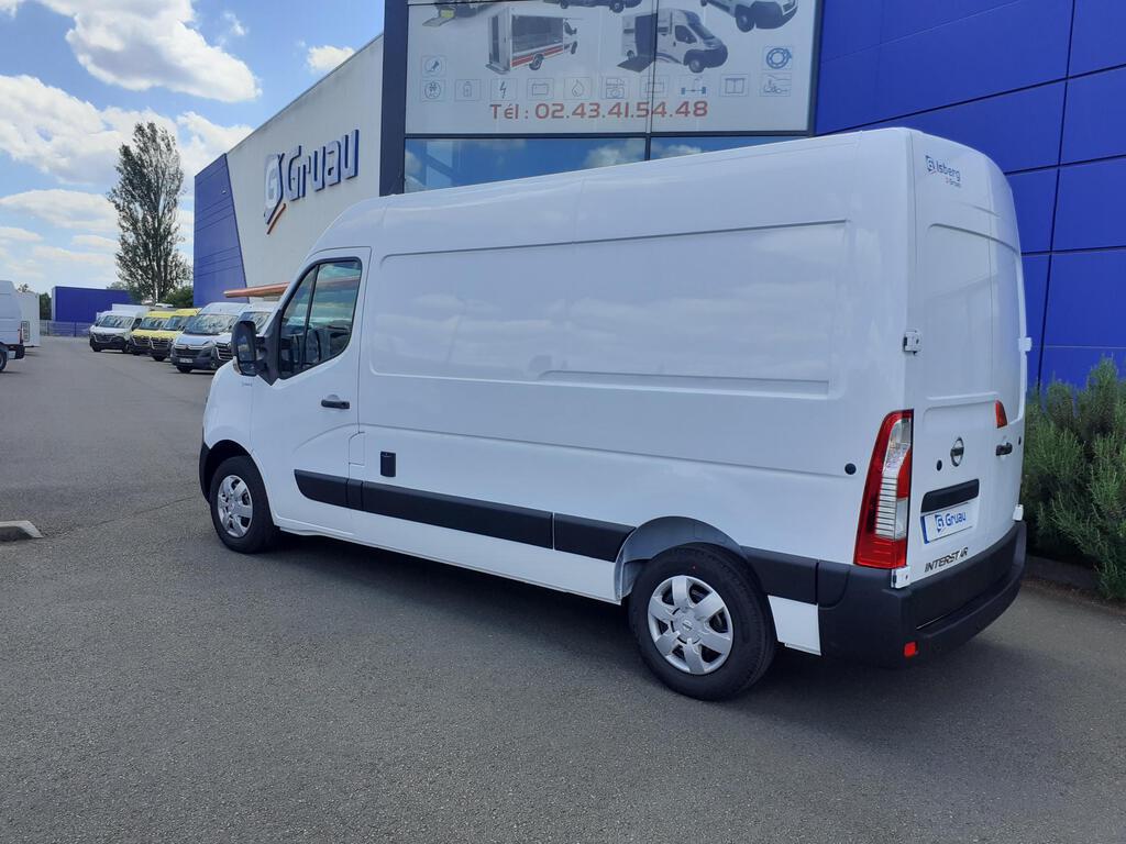NISSAN NV 400 3