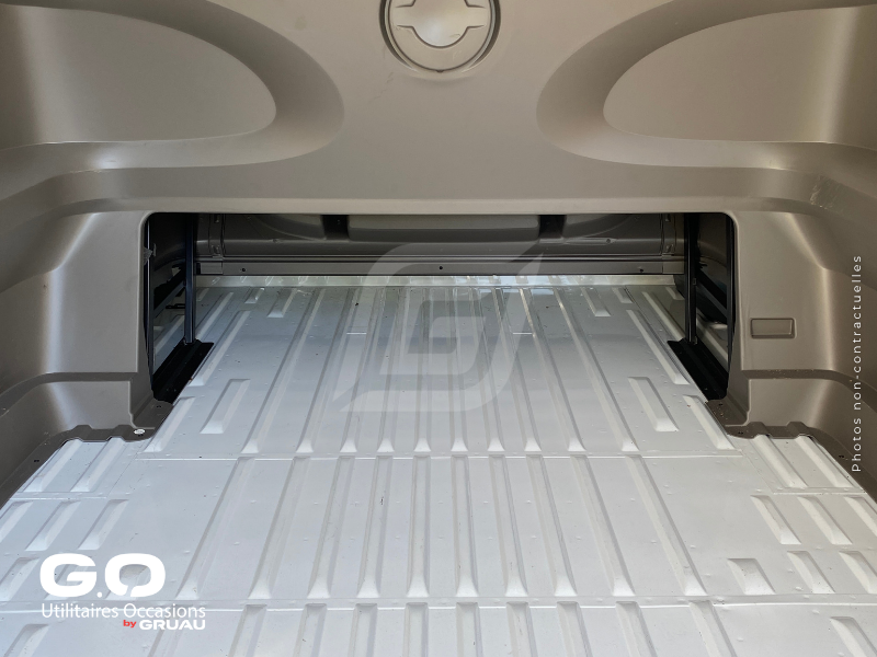 Renault Master 7 places Fourgon cabine approfondie 6 personnes (16)