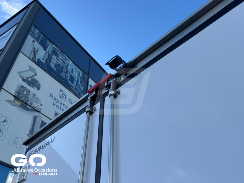 Renault Master Caisse frigorifique occasion - Camion caisse frigo occasions (8)