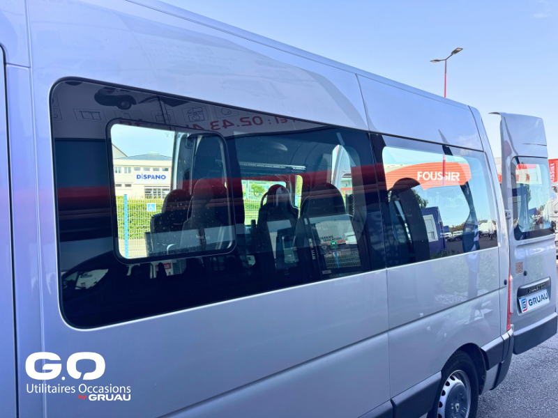 Renault Master - Véhicule TPMR Occasion 3 fauteuils (14)