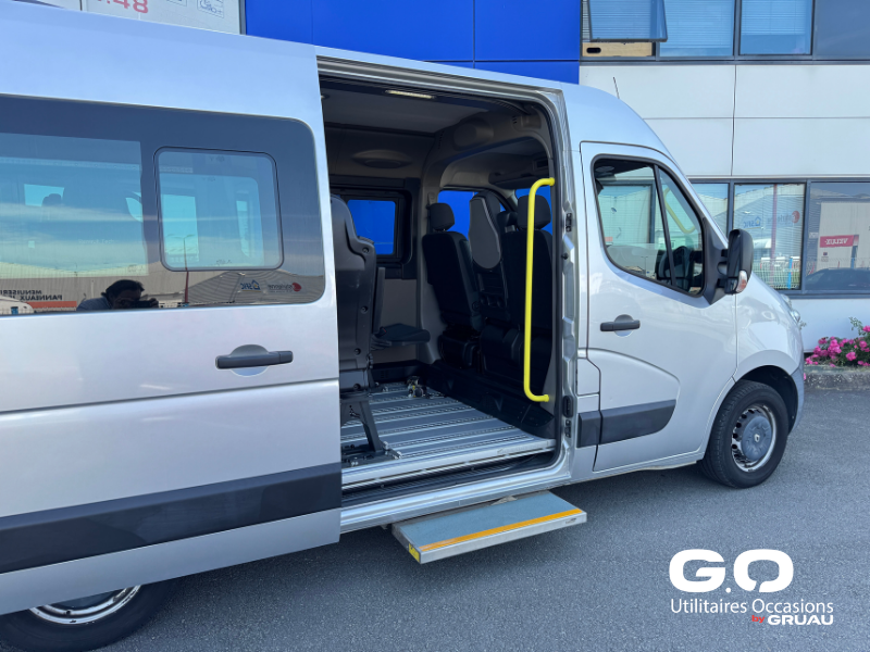 Renault Master - Véhicule TPMR Occasion 3 fauteuils (7)