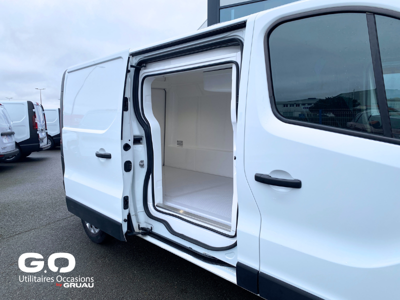 Renault Trafic frigorifique isotherme occasion utilitaire frigo (21)