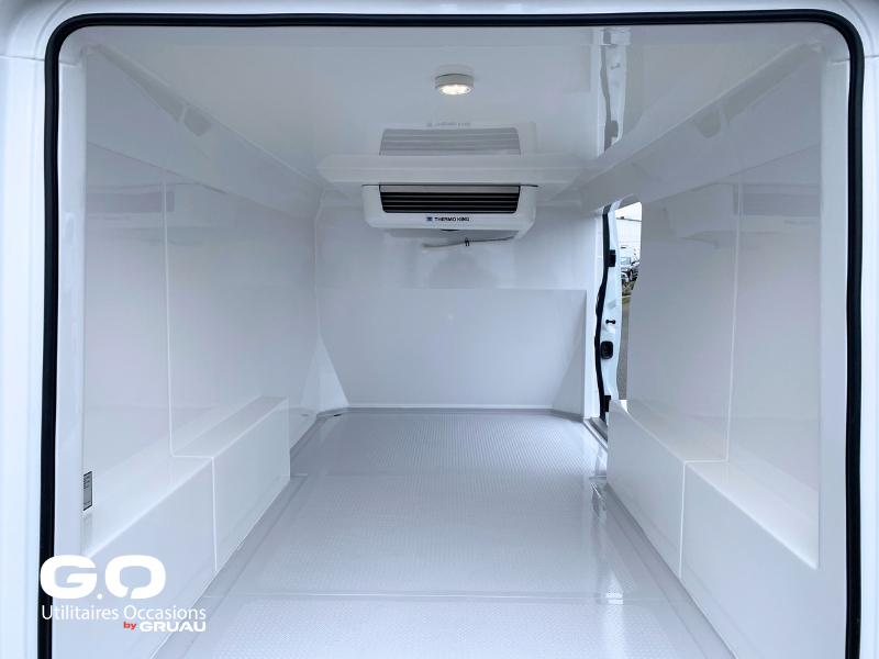 Renault Trafic frigorifique isotherme occasion utilitaire frigo (26)