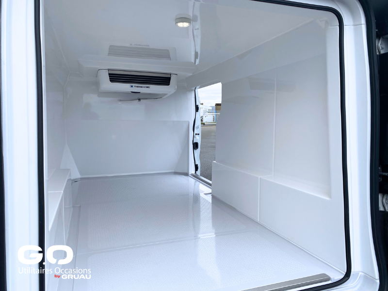 Renault Trafic frigorifique isotherme occasion utilitaire frigo (27)