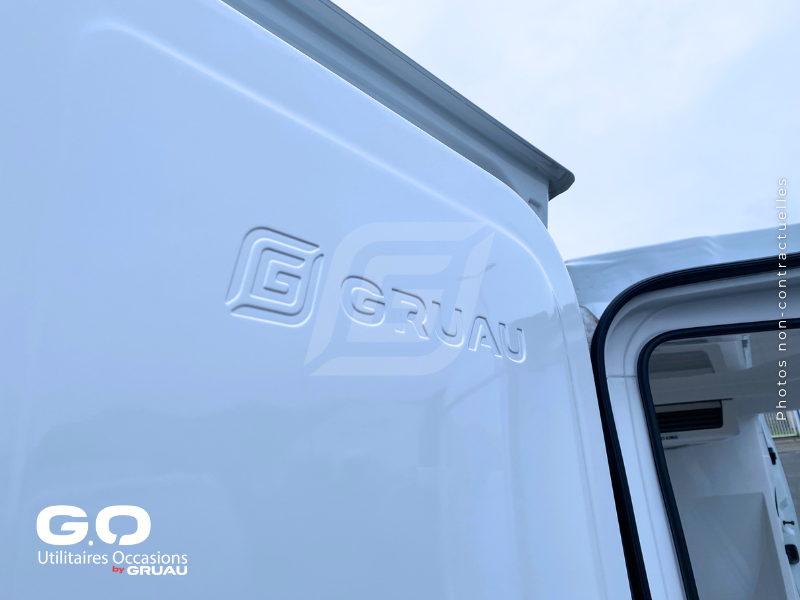 Renault trafic froid occasion utilitaire frigo (17)