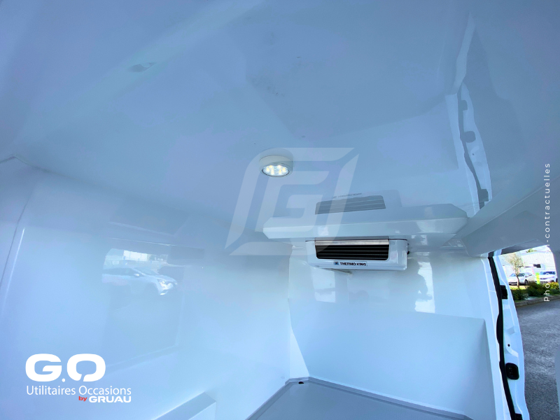Renault trafic isotherme occasion (8)