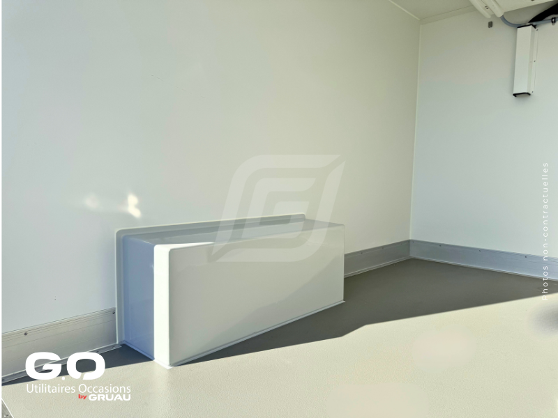 Véhicule caisse frigorifique occasion Citroen jumper - fourgon frigo occasion (15)