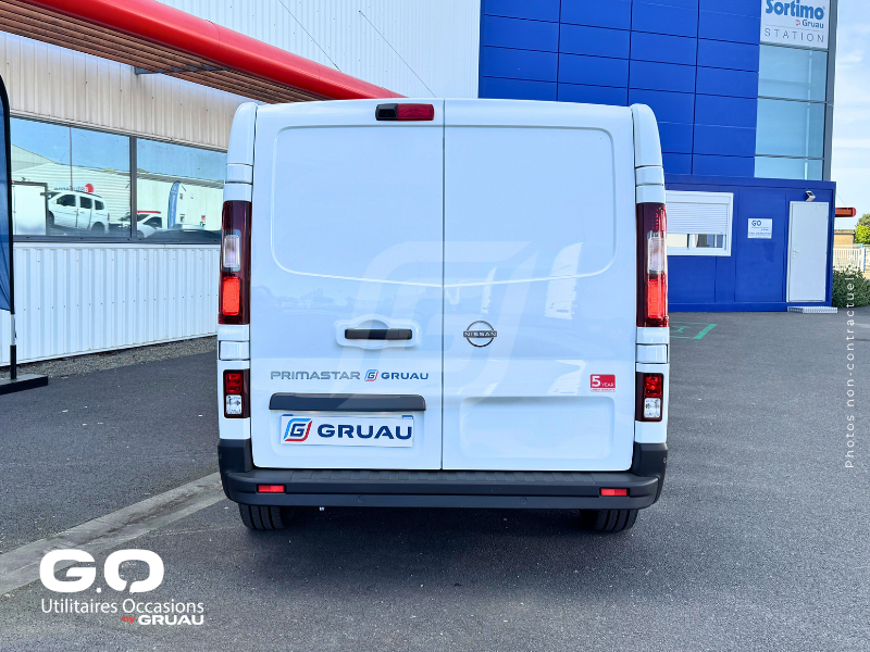 Véhicule frigorifique disponible maintenant - Nissan Primastar isotherme frigorifique occasion Gruau (21)