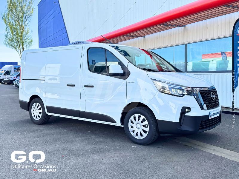 Véhicule frigorifique disponible maintenant - Nissan Primastar isotherme frigorifique occasion Gruau (3)