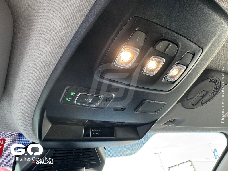 Véhicule frigorifique disponible maintenant - Nissan Primastar isotherme frigorifique occasion Gruau (34)