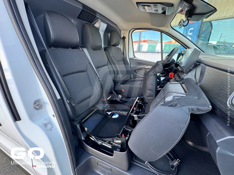 Véhicule frigorifique disponible maintenant - Nissan Primastar isotherme frigorifique occasion Gruau (40)