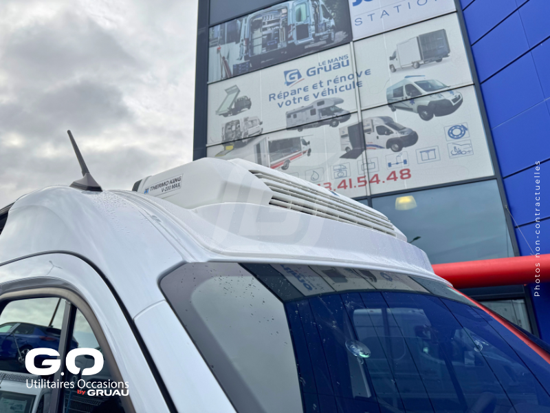 véhicule frigorifique occasion FRCX 7m³ - Nissan Interstar Gruau Occasions (27)