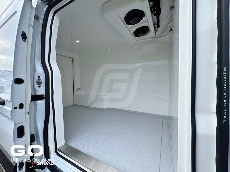 véhicule frigorifique occasion FRCX 7m³ - Nissan Interstar Gruau Occasions (29)