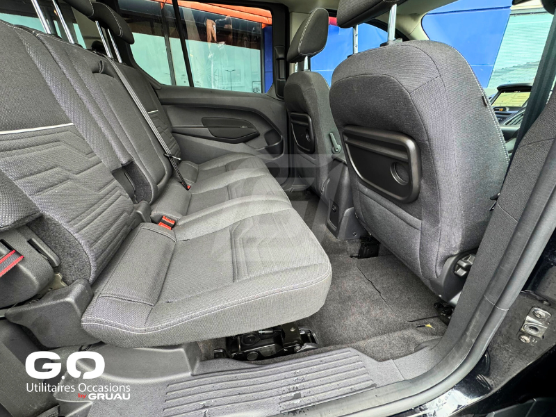 Véhicule TPMR Occasion - Ford Grand Tourneo Connect TPMR 1 fauteuil (12)