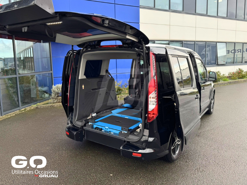 Véhicule TPMR Occasion - Ford Grand Tourneo Connect TPMR 1 fauteuil (16)