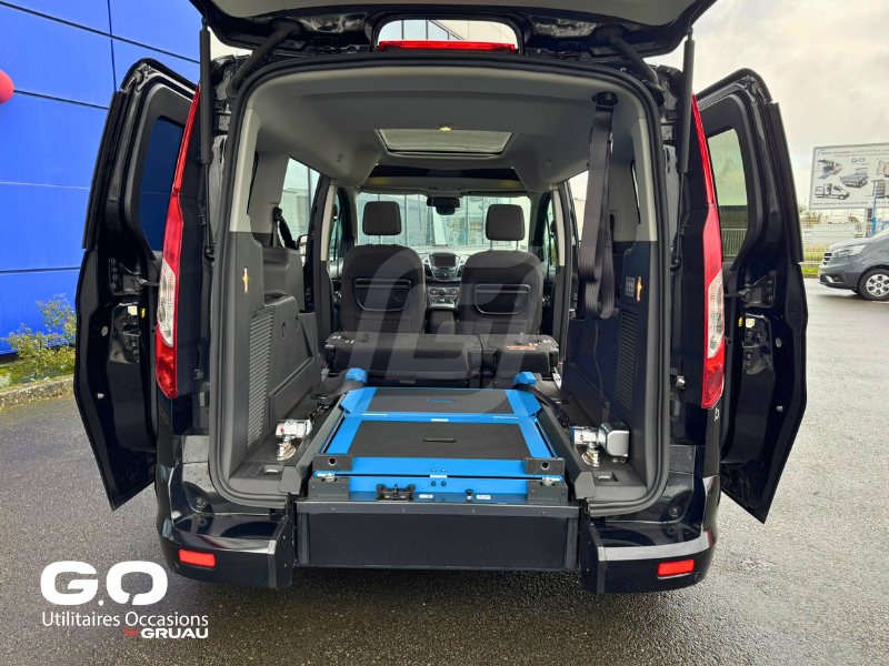 Véhicule TPMR Occasion - Ford Grand Tourneo Connect TPMR 1 fauteuil (17)